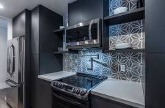 contemporary-kitchen-and-bath-mint-decor-inc-img_a741da4a0c3e4f61_14-3408-1-a5b1da3