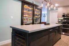 2-tone-contemporary-kitchen-mint-decor-inc-img_eda1249408b5cef4_14-8309-1-15a52f7